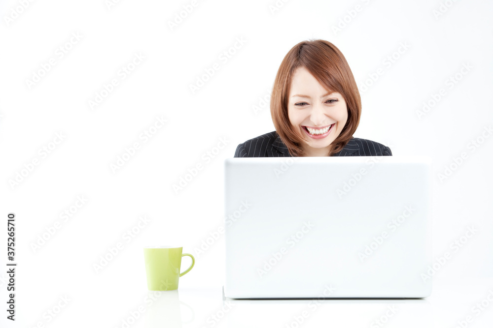 デスクワークをするＯＬ