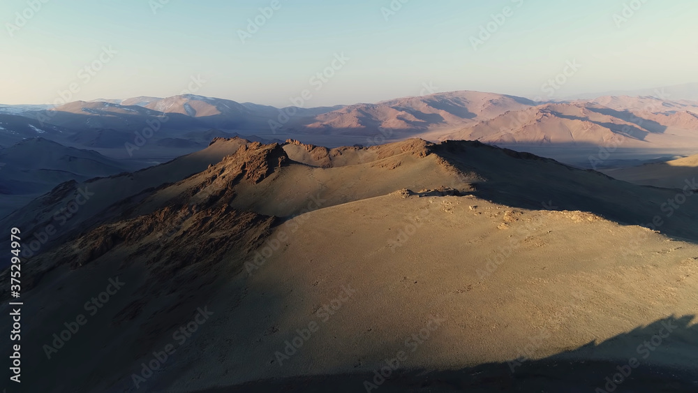 Fototapeta premium sunrise over the mountains