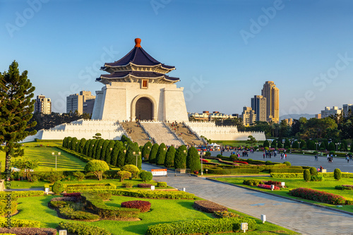 Chiang Kai-shek Memorial Hall in Taipei, taiwan. The translation of the Chinese characters on plaque is "chiang kai chek memorial hall"
