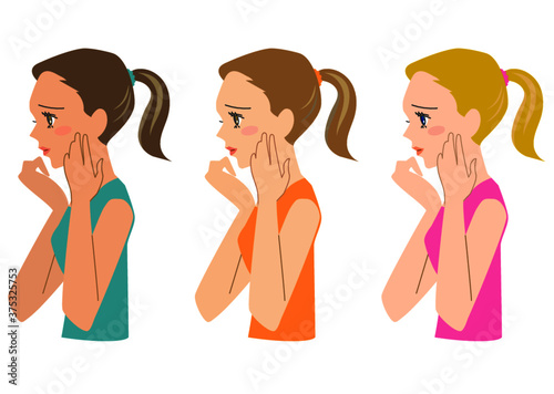 困り顔の若い女性の横顔