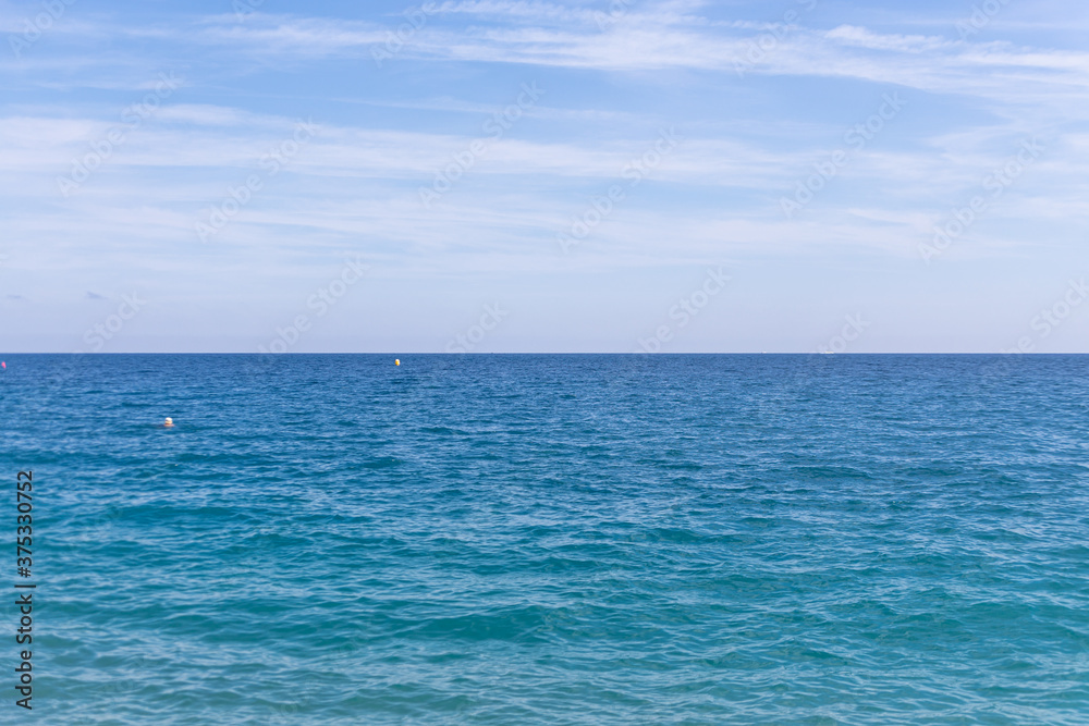 수평선과 바다