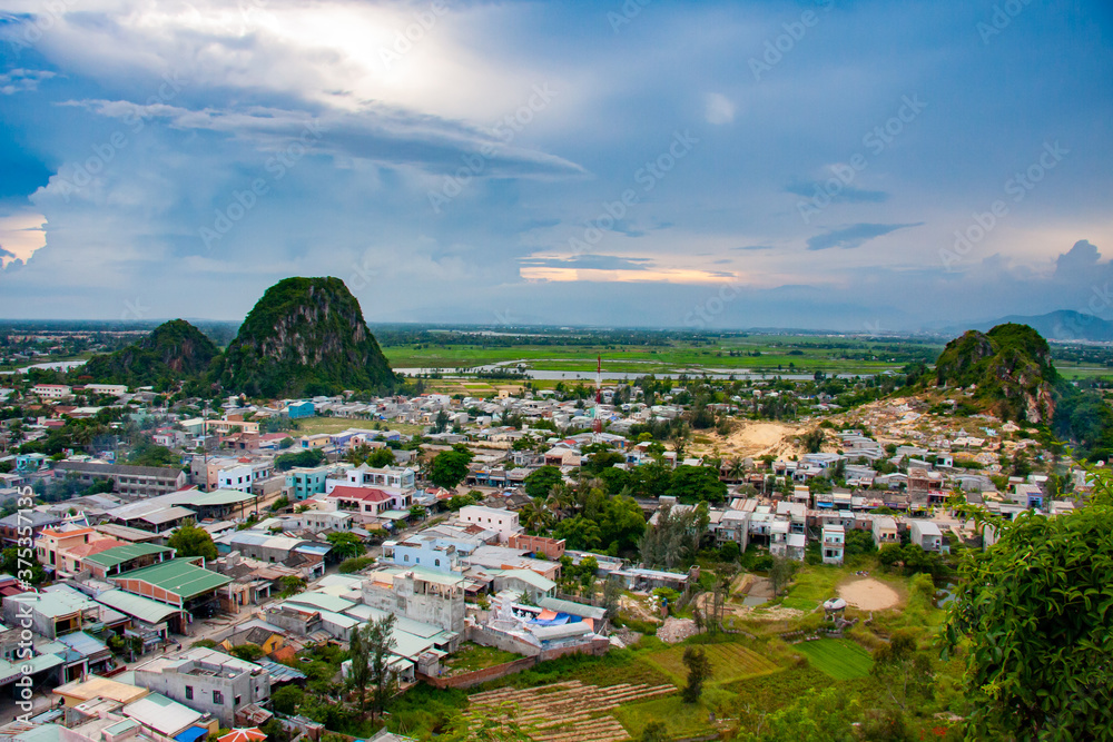 Aussicht von den Marble Mountains nahe Danang Aussicht von den Marble Mountains nahe Danang