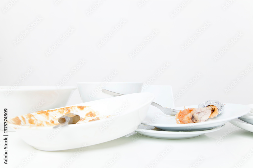 食後の食器 食後の食器