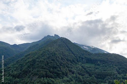 Paysage de montagne, pyrénées centrale, france, ariège © Nicolas