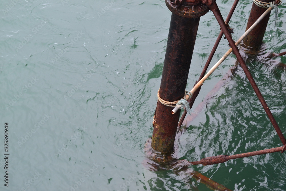 Obraz premium Rusty Pier