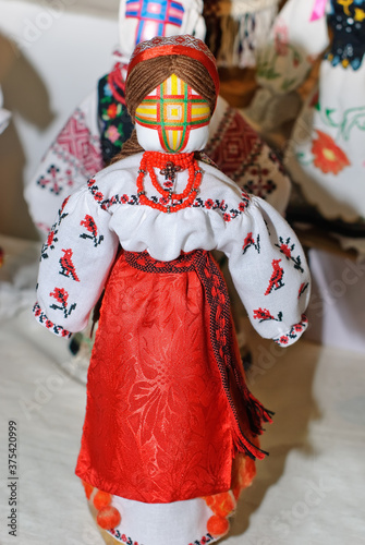 Motanka - is a ukrainian folk amulet doll photo