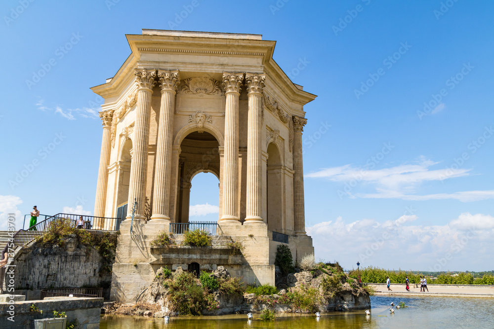 Château d'eau de la Promenade du Peyrou à Montpellier (Occitanie, France) Château d'eau de la Promenade du Peyrou à Montpellier (Occitanie, France)