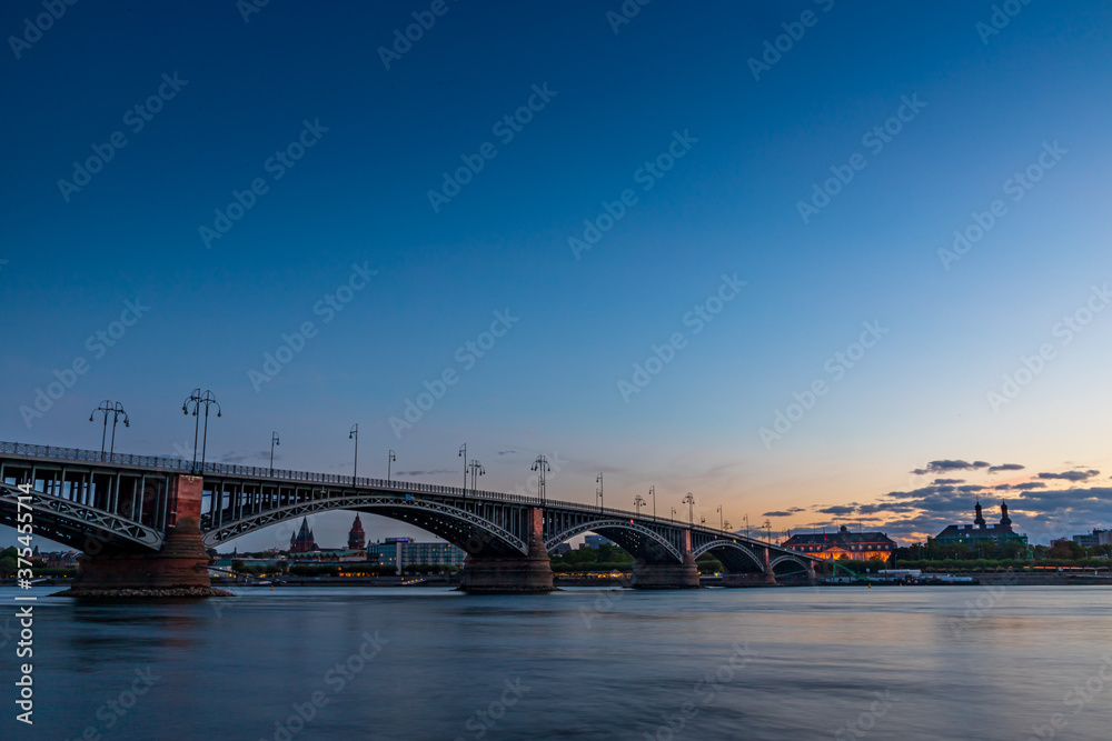 The Theodor Heuss Bridge between Mainz and Wiesbaden over the Rhine in the evening