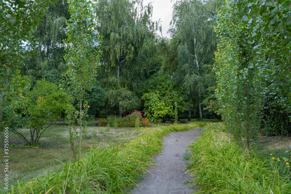 Park alleys in the estate of the composer S. V. Rachmaninoff.