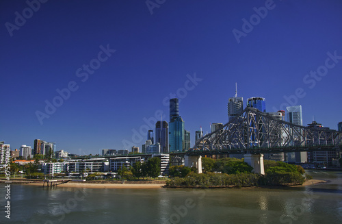 Brisbane City skyline river story bridge 