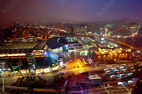 Fototapeta Naklejka Na Ścianę i Meble -  The wonderful night view of cityscape and car light.