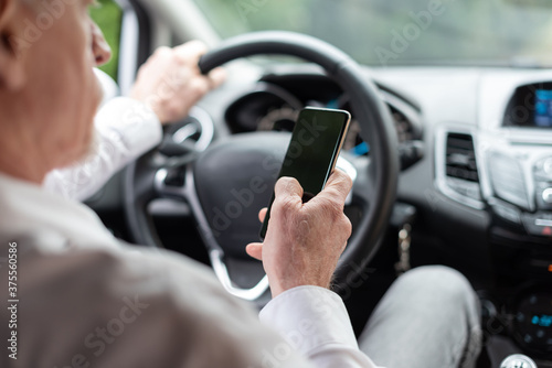 Using mobile phone while driving