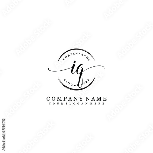 IQ Initial handwriting logo template vector