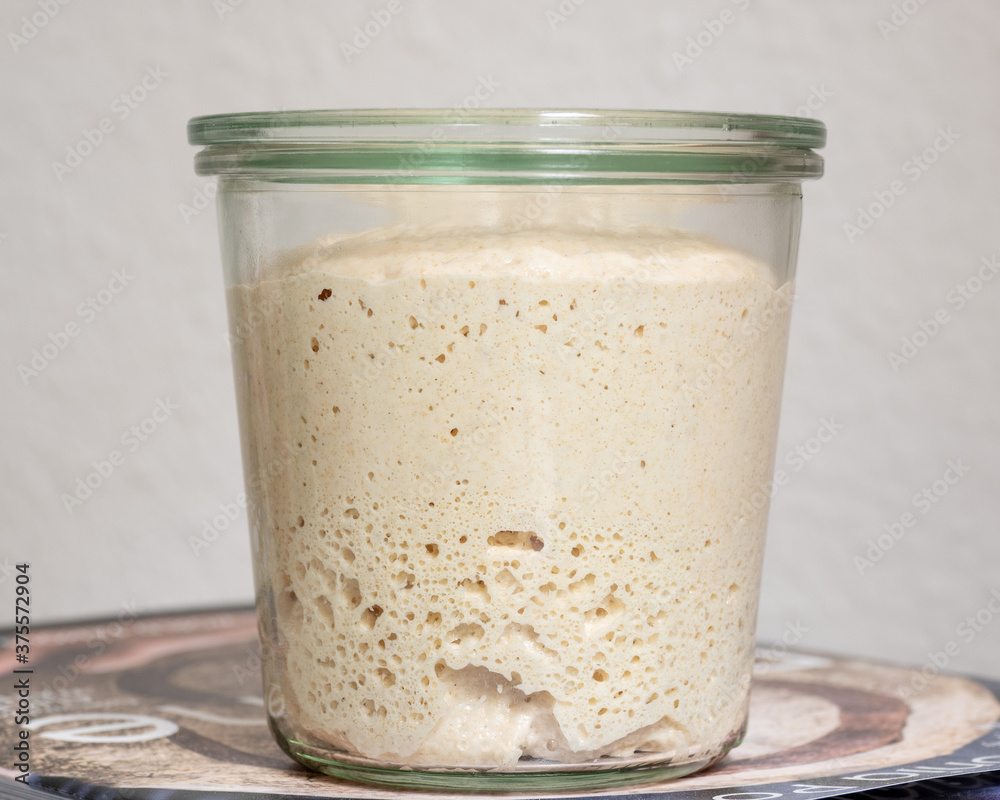 Sauerteig selbst herstellen