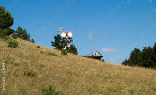 Antenne e tralicci in montagna