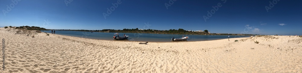 Fototapeta premium Paisaje veraniego