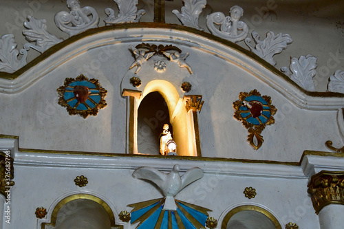 inside of the Spanish Catholic Church in Raqchi 13 photo