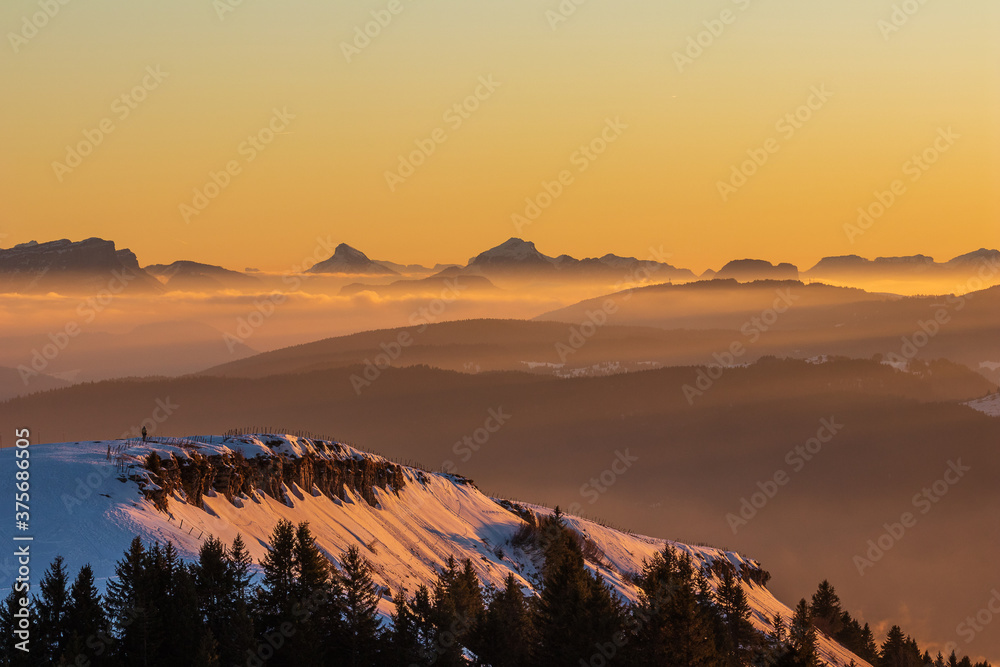 Sunset sur le plateau du Semnoz