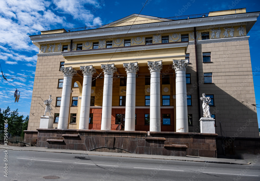 Fototapeta premium panoramic city views with ancient buildings and waterfront