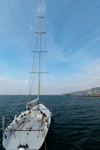 Obraz na płótnie Sailing yacht on the shores of the Gulf of Trieste in Italy w salonie