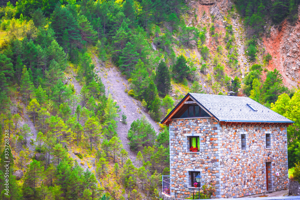 Casa de campo en Bielsa, Pirineo aragonés.