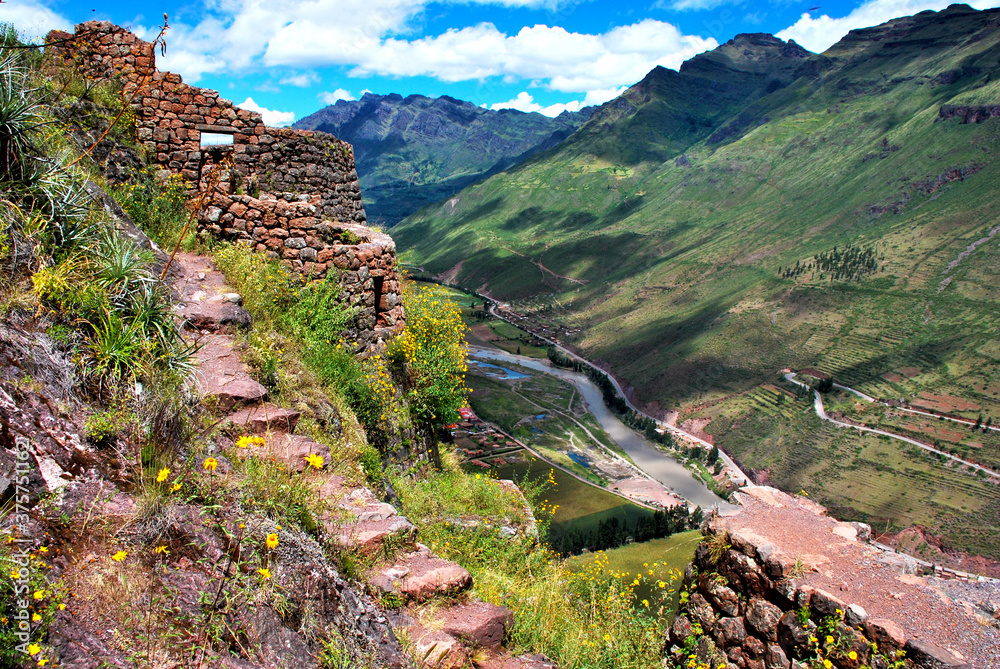 Scenery in Pisac in the Urubamba Valley, Peru Scenery in Pisac in the Urubamba Valley, Peru