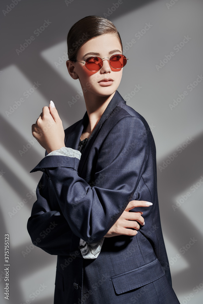 Fototapeta premium stylish red sunglasses