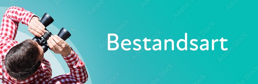 Fototapeta premium Bestandsart. Mann bei Beobachtung mit Fernglas. Fokus auf Text/Wort. Panorama Format. Hintergrund blau/türkis.