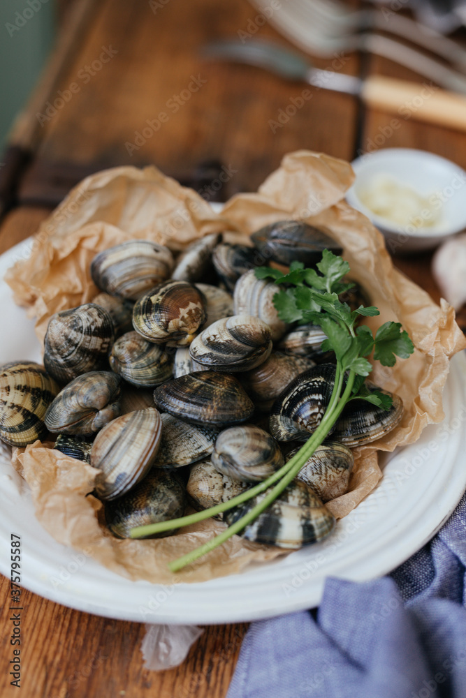 Clams with parsley Clams with parsley