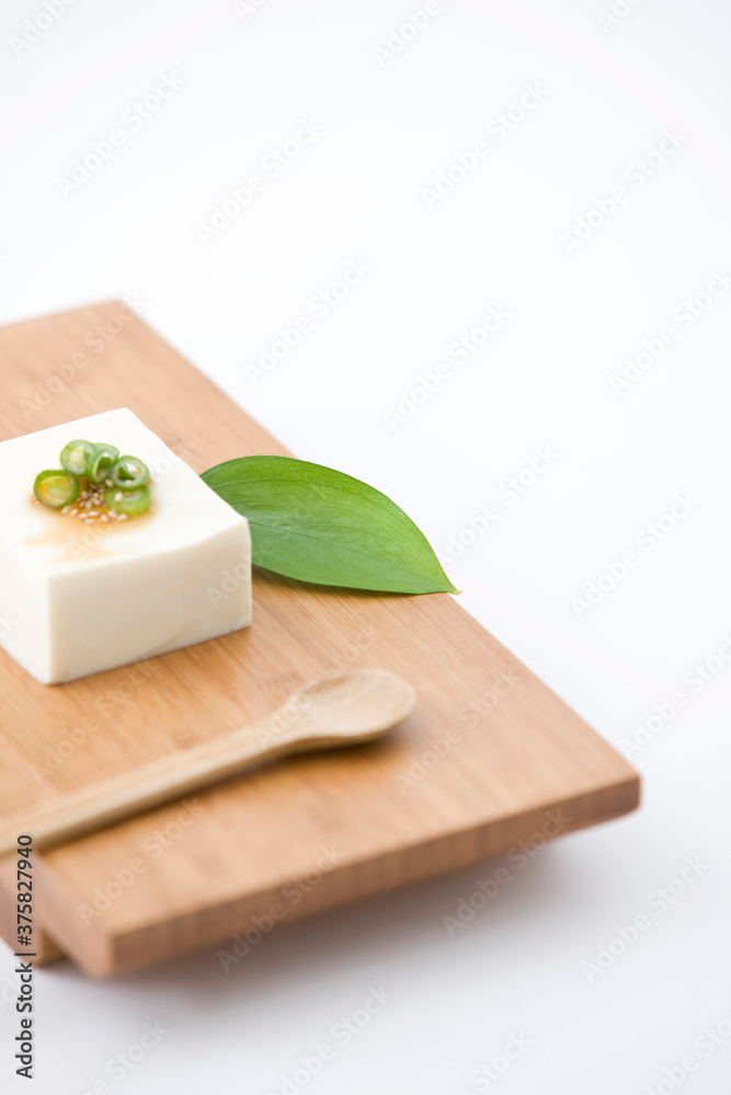 tofu on cutting board