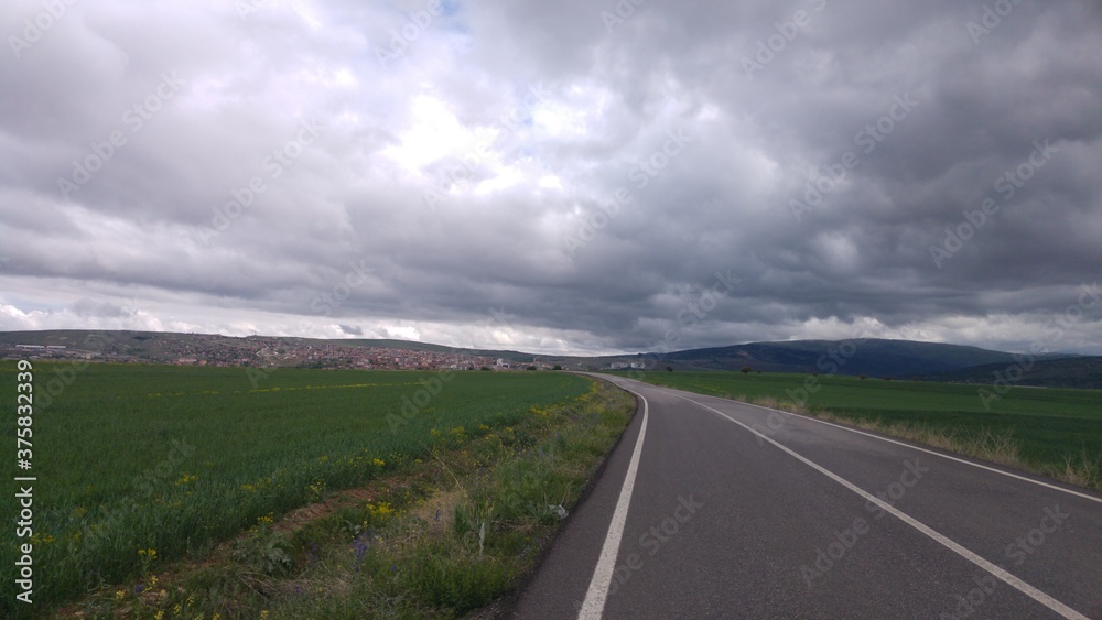 Fototapeta premium the road to the sky