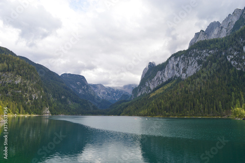 Fototapeta Naklejka Na Ścianę i Meble -  Beautiful view, Austrian alps mountains behind the Gousausee lake, Austria