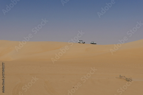 4X4 vehicles roaming the the Empty Quarter in the Saudi Arabian desert area