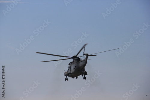 Fototapeta Naklejka Na Ścianę i Meble -  Helikopter