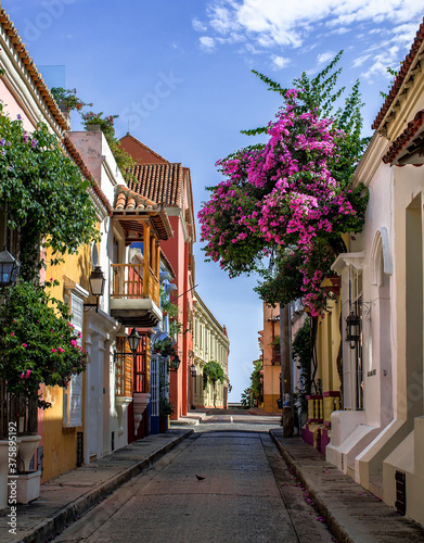 street in the walled city of cartagena © William RG photo