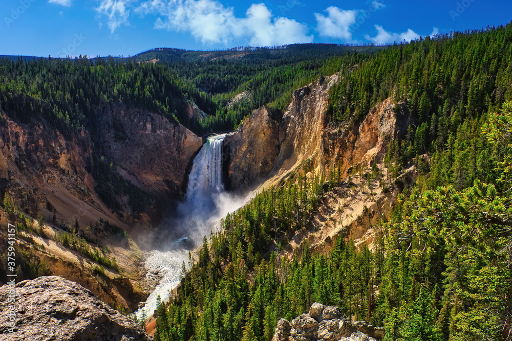 Obraz premium waterfall in yosemite national park