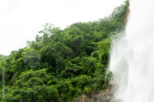 cascada del Mixcoate