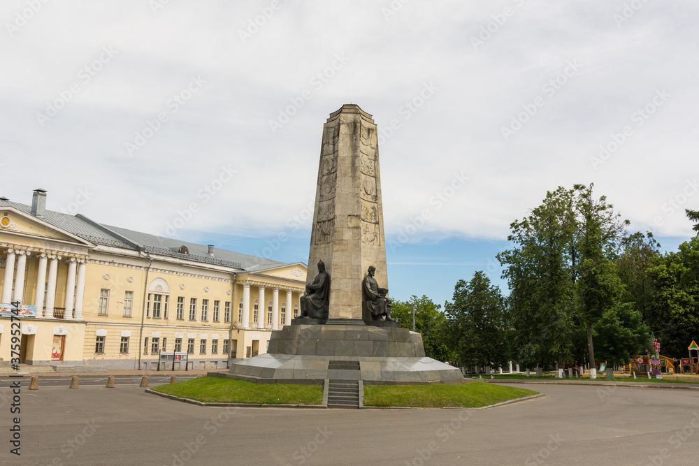 view of the pendulum in honor of the 850th anniversary of the city of Vladimir
