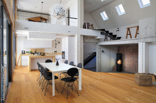 Tableau sur toile LOFT LUMINEUX EN HIVER