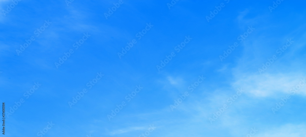 Fototapeta premium blue sky with beautiful natural white clouds 