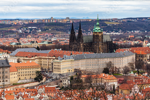 Fotografie Aerial view of e of Prague Castle and Metropolitan Cathedral of Saints Vitus, Cz