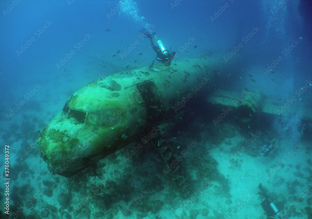 underwater ship wreck scuba diver caribbean sea underwater ship wreck scuba diver caribbean sea