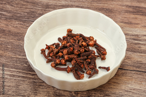 Aroma cuisine - dry clove seeds