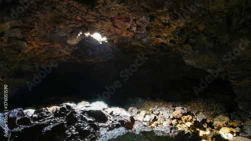 Vászonkép In Volcano caves