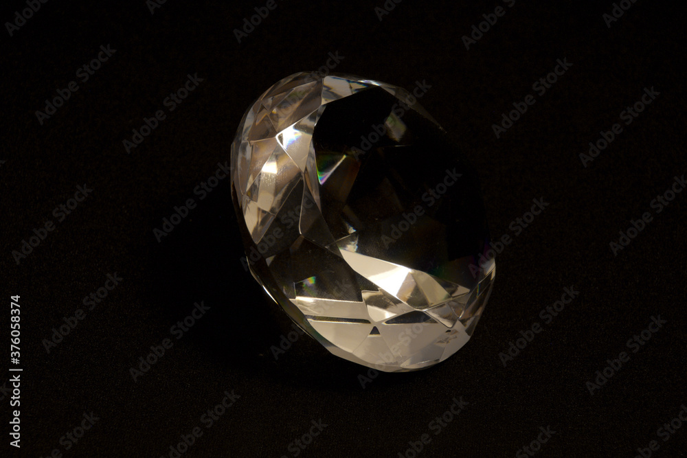 Diamond shaped transparent decorative cristal. Diamond shaped transparent decorative cristal.