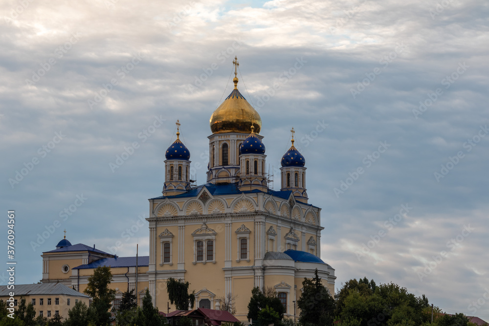 Fototapeta premium Russia, the city of Yelets, view of the high Bank of the Sosna river and the Cathedral of the ascension of the Lord.