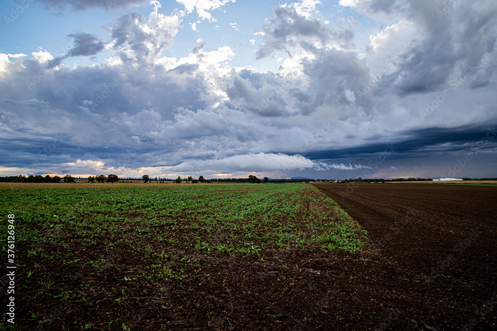 Burza nad polami dolnyśląsk, polska Burza nad polami dolnyśląsk, polska