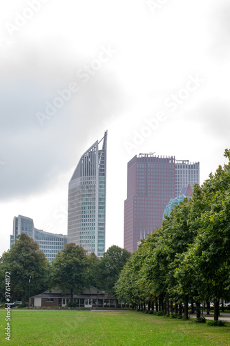 Skyscraper construction in the Hague © Daniel Doorakkers