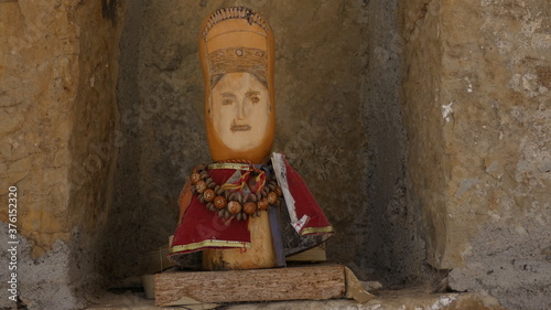 escultura virgen1