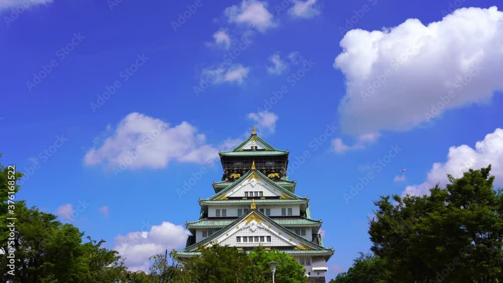 大阪城と青空 大阪府観光スポット